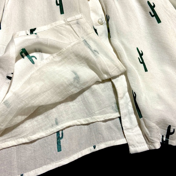 Japana White Dress with Cactus. Button Front and fully lined. Size Large. - Picture 5 of 8